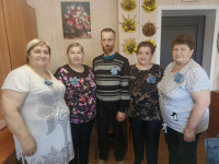 «Цветочная симфония из денима»